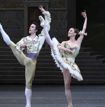 DANZA_IX Gala Internacional de Ballet de Buenos Aires_PORTADA