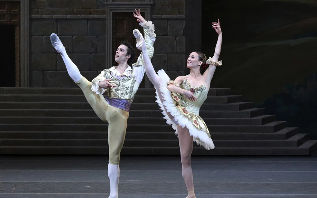 DANZA_IX Gala Internacional de Ballet de Buenos Aires_PORTADA