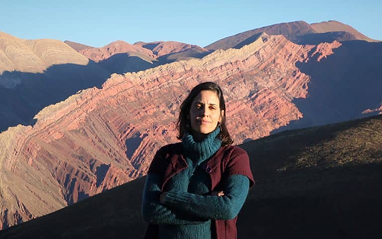 Aldana Loiseau: “Me gusta dar testimonio de lo íntimo”