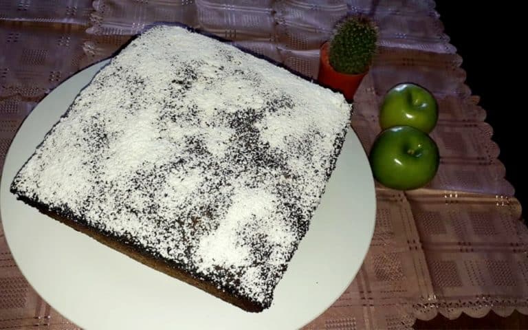 Bizcochuelo de manzana con flan