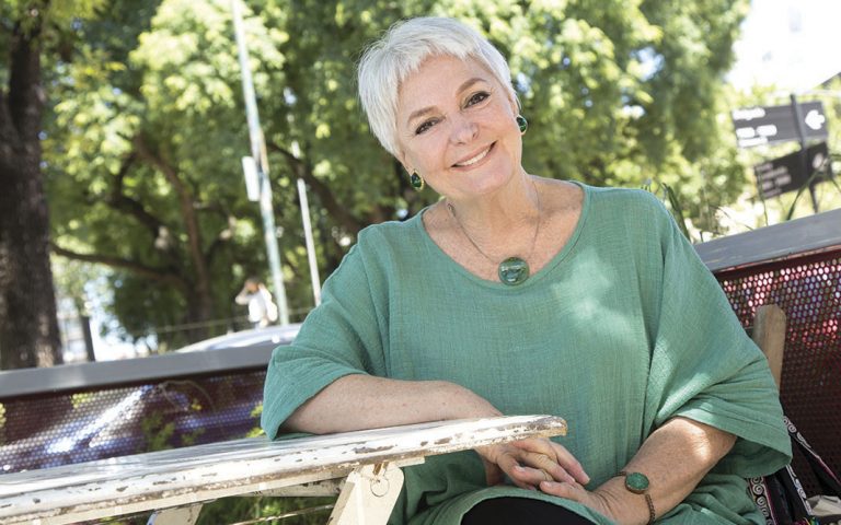 Claudia Lapacó: “Voy a jugarme la vida al escenario”