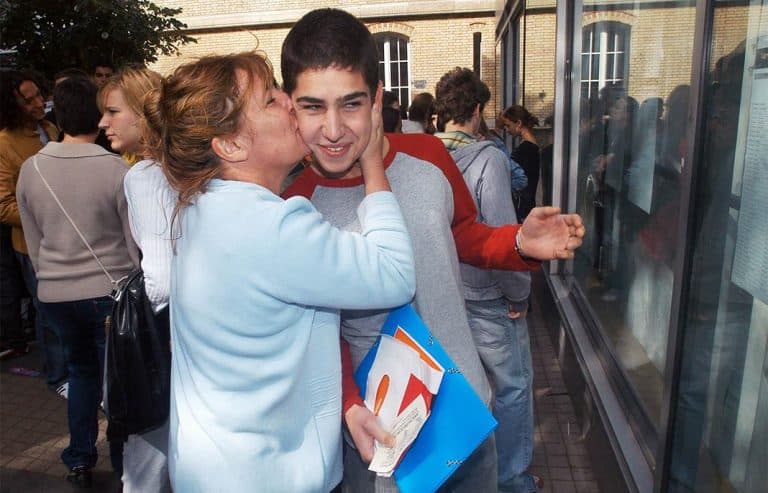 Familias y escuelas: nuevas configuraciones