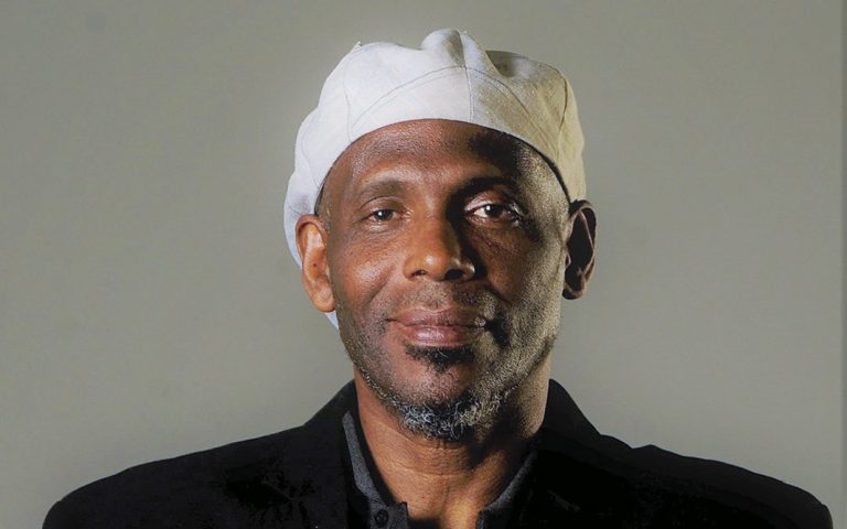 MARCIAL GALA: “Nadie escribe con principio, desarrollo y final”