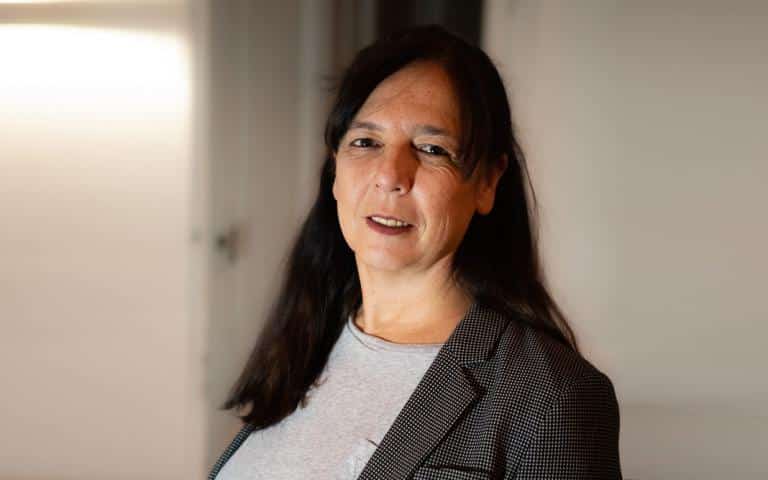 Mariana Volpi: Enseñar el diálogo entre rejas