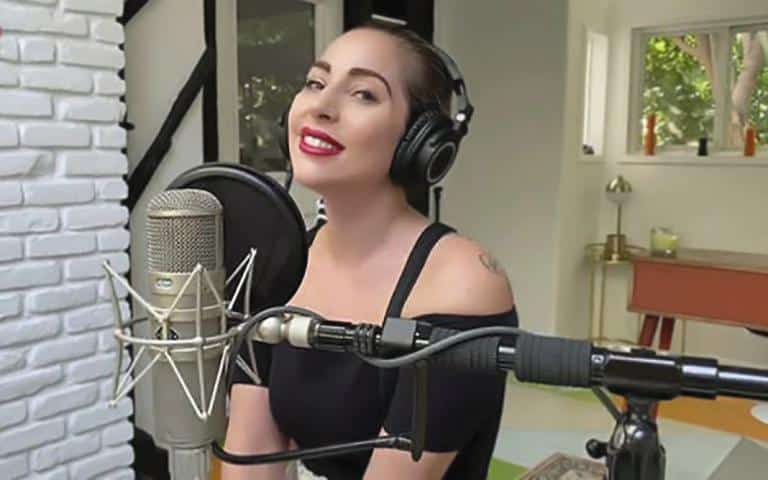 One World “Juntos en Casa”