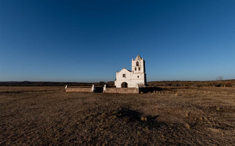 San Pedro Viejo: Un tesoro colonial escondido 
