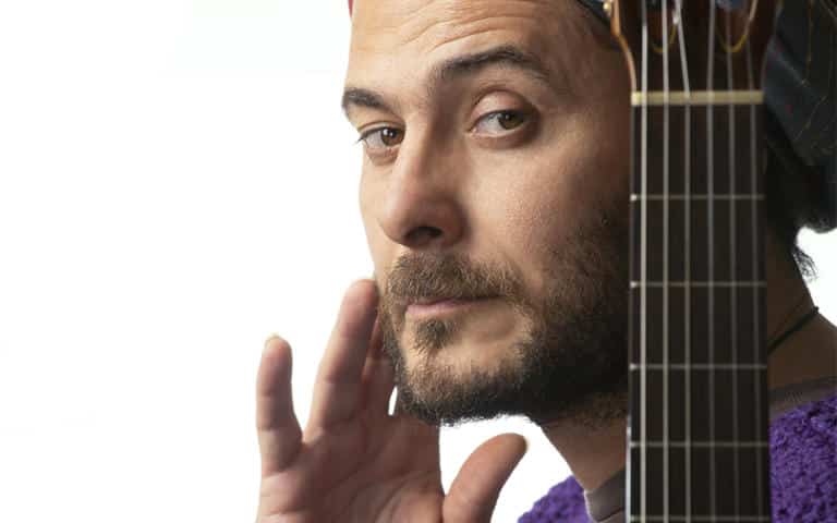 Raly Barrionuevo: Componer, en algún sentido, es como parir