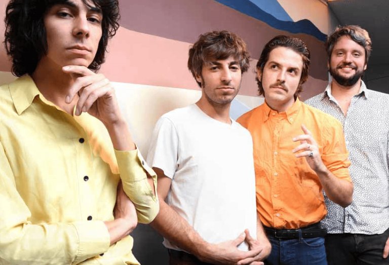 Café con Banda de Turistas  “Siempre fuimos precursores”