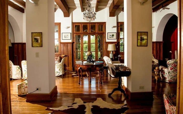 Casa Bemberg: Historia, confort y naturaleza