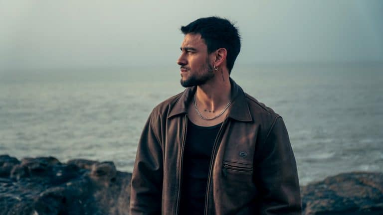 AGUS BERNASCONI PRESENTA “AVENTURA”