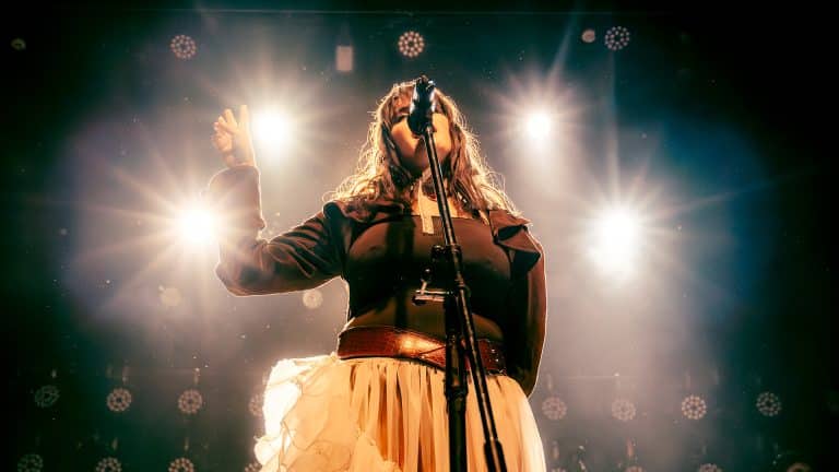 CAMILÚ DESLUMBRÓ EN NICETO CLUB, INICIANDO EL “AMOR DE MI HERIDA TOUR”