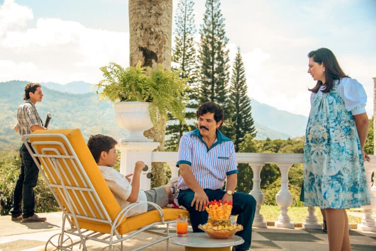 PRIMERAS IMÁGENES DE “DEAR KILLER NANNIES: CRIADO POR SICARIOS”