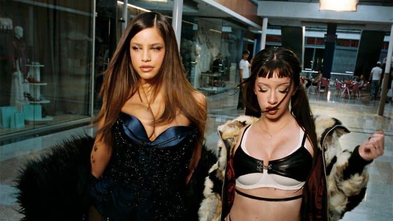 EMILIA PRESENTA “PASARELLA” JUNTO A SIX SEX