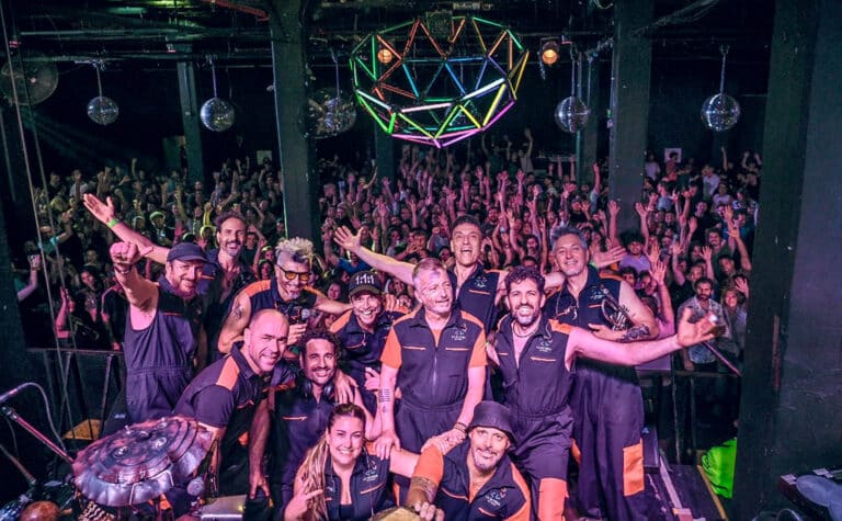 LLEGA LA FIESTA BOMBA DE CARNAVAL AL KONEX