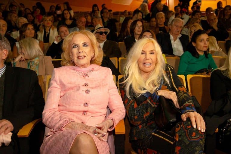 SUSANA Y MIRTHA, TESTIGOS DE HONOR EN EL DOCTORADO HONORIS CAUSA A GRACIELA BORGES