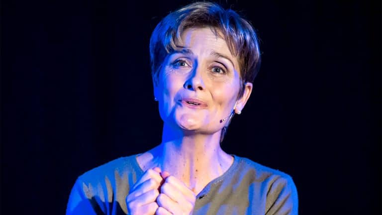 LUCILA GANDOLFO REESTRENA “UNA PELÍCULA SIN JULIE” EN EL PASEO LA PLAZA