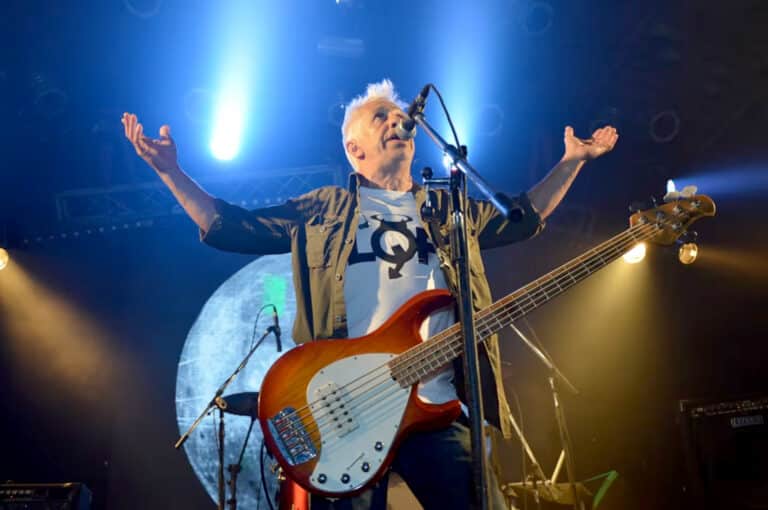 MICKY RODRÍGUEZ, UNO DE LOS FUNDADORES DE LOS PIOJOS, SE PRESENTA EN CÓRDOBA