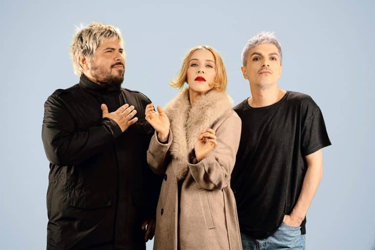 MIRANDA! PRESENTA UNA NUEVA VERSIÓN DE “EXTRAÑO” JUNTO A SANTIAGO MOTORIZADO