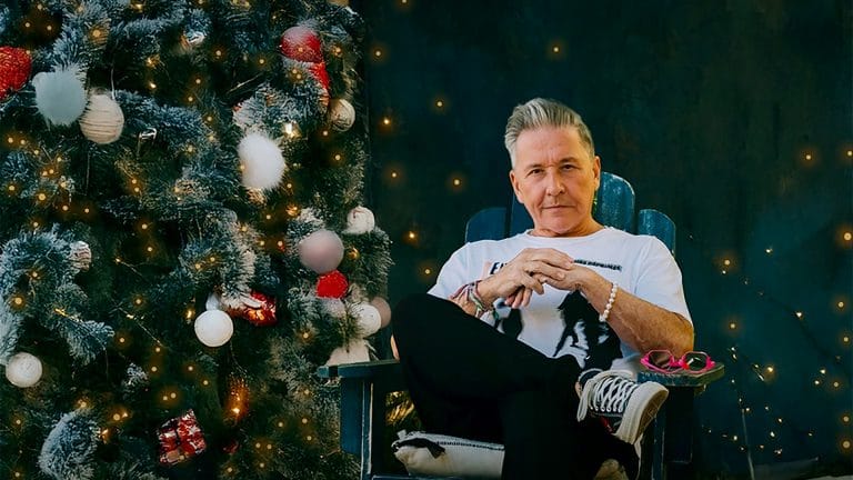 RICARDO MONTANER Y SU HIMNO DE LA NAVIDAD