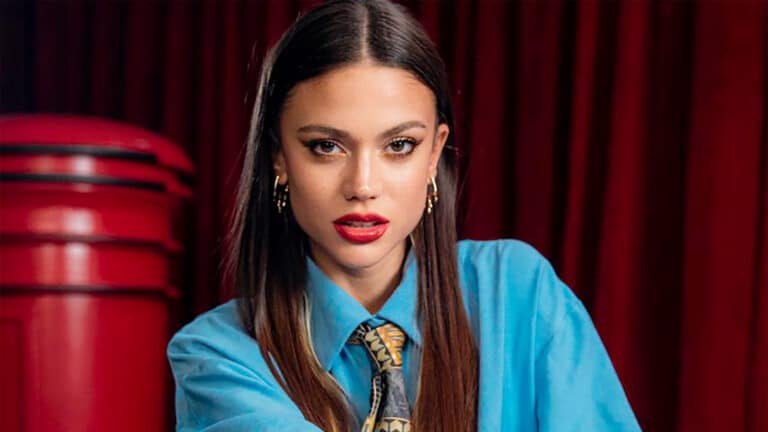 OLIVIA WALD FIRMA SU CARTA MUSICAL MÁS DESAFIANTE: “ESTIMADO COBARDE”