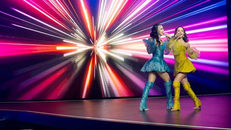 SE CONOCIÓ LA BANDA SONORA DE “PLAYBACK: UNA SOMOS DOS”, LA NUEVA SERIE JUVENIL DE DISNEY