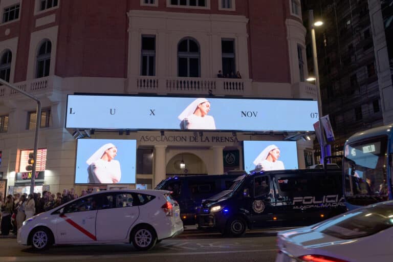 ROSALÍA ANUNCIA “LUX”, SU CUARTO ÁLBUM