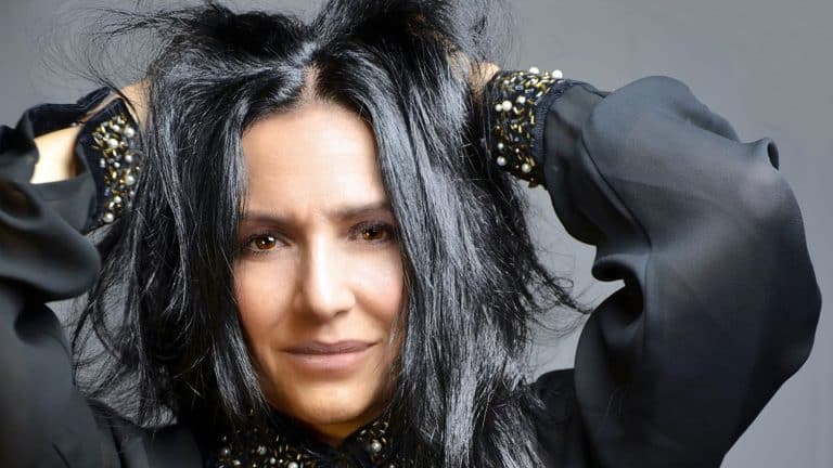 ROXANA AMED ADELANTA EL PRIMER SINGLE DE SU NUEVO ÁLBUM