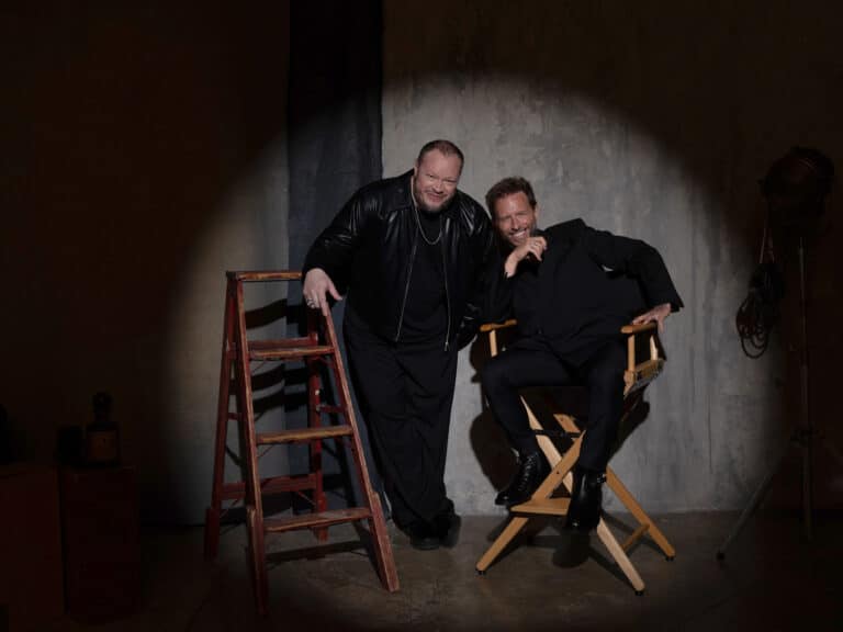 SIN BANDERA PRESENTA SU NUEVO ÁLBUM “ESCENAS”