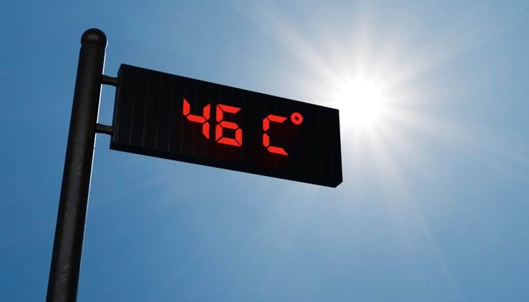 LAS OLAS DE CALOR ACELERAN EL ENVEJECIMIENTO Y AGRAVAN LOS RIESGOS PARA LA SALUD 